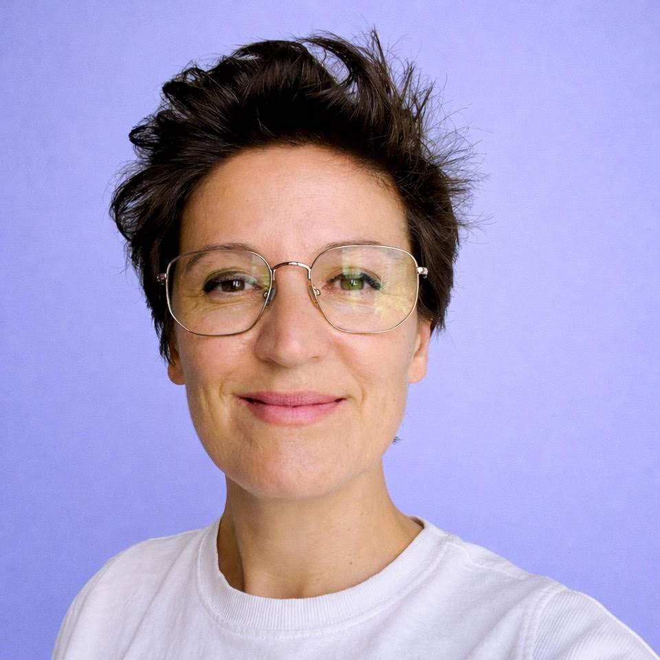 Ana Dee — Strategic Product Design // Human-AI Orchestration